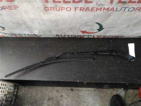 Brazo Limpia Delantero Derecho Toyota Rav4 2.0