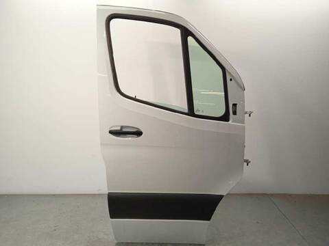 Puerta Delantera Derecha Mercedes Sprinter 419 CDI RWD 907.643 907.645 907.647) 190CV 140KW FURGONETA