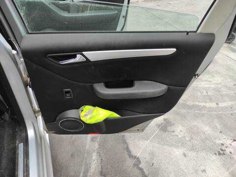 Tapizados Cartoneras Mercedes Clase B 150 640941