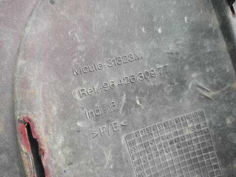 Foto 2ª: Paragolpes Delantero Citroen C3 1.4 HDI SX 68CV [8HXDV4TD] (1995)