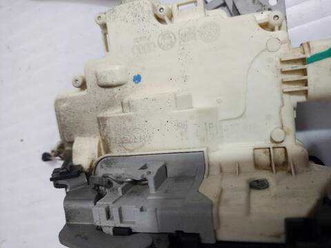 Cerradura Puerta Delantera Izquierda Volkswagen Eos 2.0 150CV