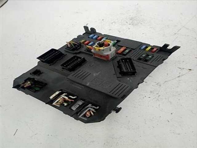 Foto 2ª: Centralita Confort BSI Citroen Xsara 1.6 HDI 110 FAP LX PLUS [1.6 LTR. - 80 KW 16V HDI FAP] [9HZ / DV6TED4]