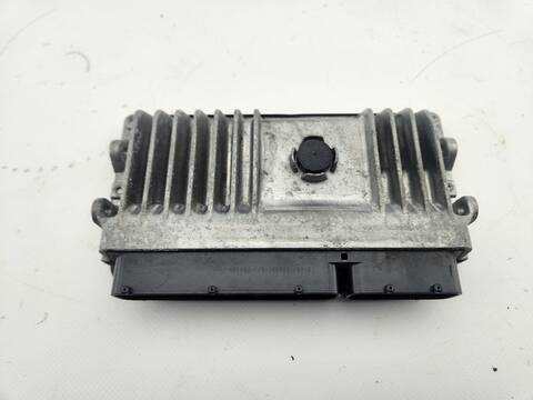 Centralita Motor ECU Toyota Corolla HYBRID FEEL 122CV