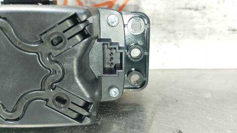 Foto 4ª: Mando Multifuncion Mercedes Clase A 140 A 200 CDI 176.008) 136CV 100KW [651930] (2017)