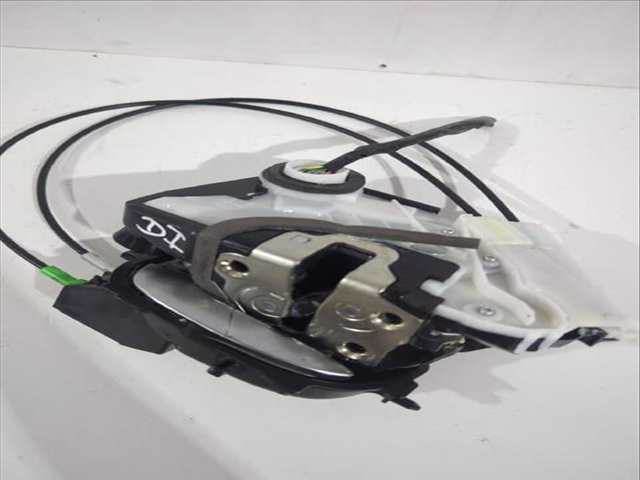 Foto 3ª: Cerradura Puerta Delantera Izquierda Toyota Yaris ACTIVE 112CV [2NRFKE] (2017)