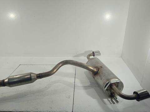 Foto 3ª: Tubo de Escape Toyota Yaris 2021 261CV [G16E]