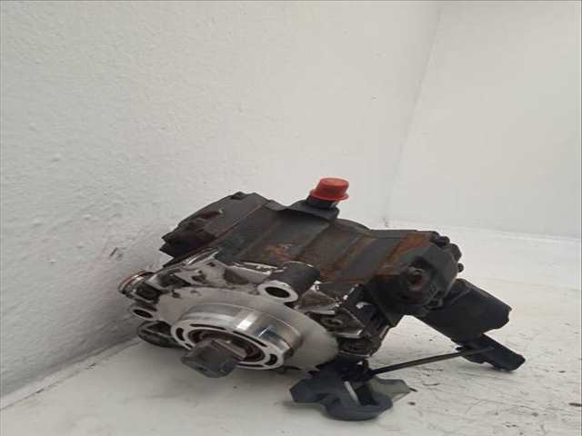 Foto 2ª: Bomba Inyeccion Volvo S40 2.0 D 136CV 100KW [D 4204 T] (2006)