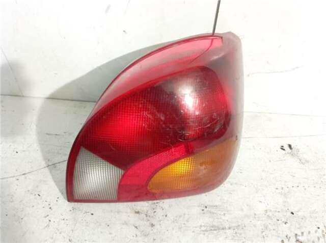 Piloto Trasero Derecho Ford Fiesta 1.3 AMBIENTE [1.3 LTR. - 44 KW CAT]
