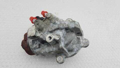 Foto 4ª: Bomba Inyeccion Bmw Serie 3 315 318D BERLINA 143CV 105KW [N47D20C] (2015)