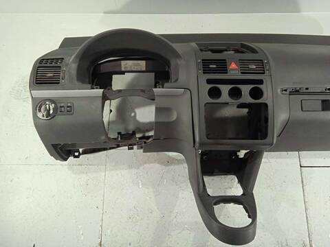 Foto 2ª: Salpicadero Volkswagen Touran 2.0 TDI 136CV 100KW (2004)