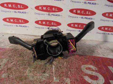Foto 3ª: Mando Multifuncion Volkswagen Passat 1.9 TDI BERLINA 110CV 81KW [AFN] (1997)