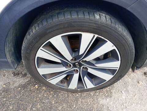 Foto 3ª: Juego LLantas Kia Sportage CONCEPT 2WD 116CV 85KW [D4FD] (2017)