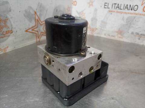 Foto 2ª: Abs Audi A3 2.0 TDI AMBIENTE 140CV 103KW [BKD] (2004)