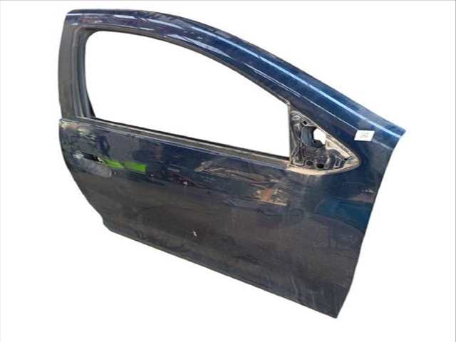 Foto 2ª: Puerta Delantera Derecha Dacia Duster 1.5 DCI 110 4X4 HMAB) (2017)