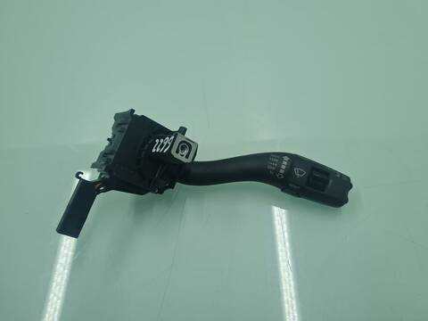 Mando Multifuncion Audi A3 2.0 TDI LIMITED EDITION 103KW) 140CV