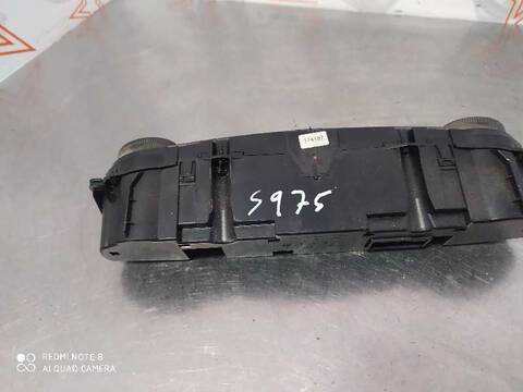 Foto 3ª: Mando Climatizador Mercedes Clase E 180 E 220 CDI 211.006) BERLINA 150CV 110KW [646961] (2003)