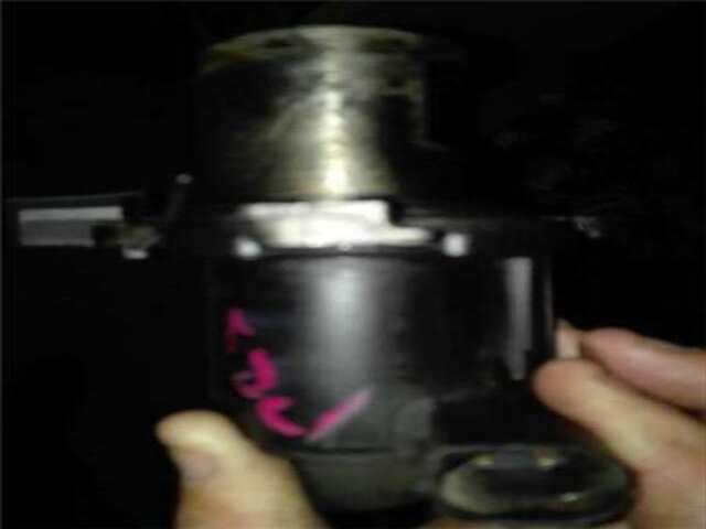 Foto 2ª: Valvula EGR Renault Megane 1.5 CONFORT EXPRESSION [1.5 LTR. - 60 KW DCI DIESEL] II CLASSIC BERLINA (2003-_) [K9K722]