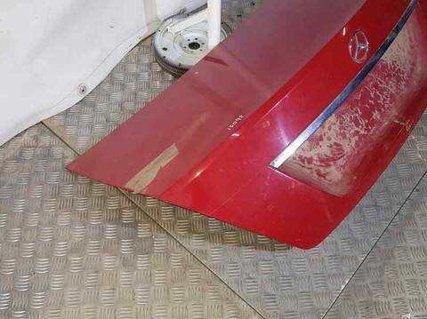 Foto 2ª: Maletero Mercedes Clase C 160 C 220 CDI BLUEEFFICIENCY 204.002) 170CV 125KW [651911] (2011)