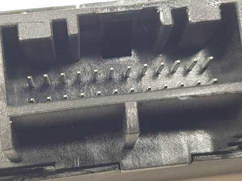 Foto 3ª: Centralita Motor ECU Dacia Spring BUSINESS