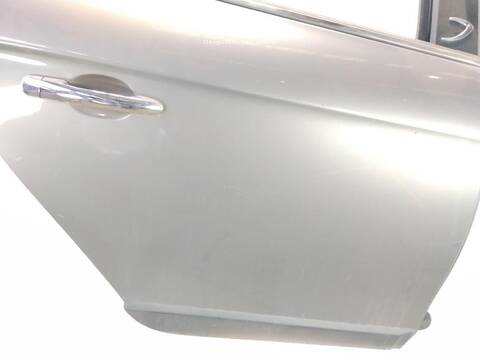 Foto 2ª: Puerta Trasera Derecha Lancia Delta 1.9 D MULTIJET (2008)