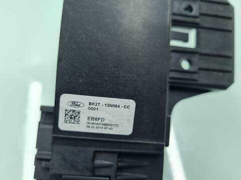 Foto 2ª: Mando Multifuncion Ford Transit GASOLINA (2013)