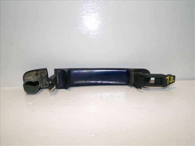 Foto 3ª: Maneta Exterior Trasera Derecha Volkswagen Passat 1.9 TDI 2000-2005 [AVF] (2002)