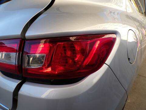 Piloto Trasero Derecho Renault Clio H4B4