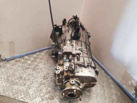 Foto 3ª: Caja Cambios Nissan Cabstar CABSTAR 35.XX CABINA SIMPLE CABINA INDIVIDUAL 131CV 96KW [YD25] (2008)