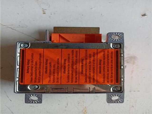 Foto 2ª: Centralita Airbag Bmw Serie 3 315 1.8 318I [1.8 LTR. - 103 KW 16V CAT] [184e2]