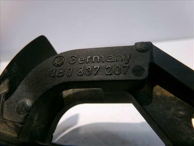 Foto 4ª: Maneta Exterior Trasera Derecha Volkswagen Passat 1.9 TDI 2000-2005 [AVF] (2002)