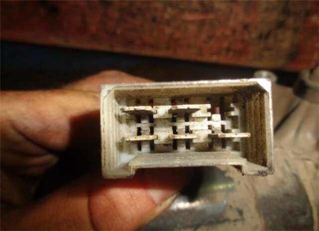 Foto 2ª: Motor Limpia Delantero Mercedes Sprinter 408 CDI [OM 611.987]
