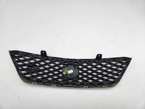 Foto 2ª: Rejilla Delantera Seat Ibiza FR 105CV 77KW [CUTA] (2016)