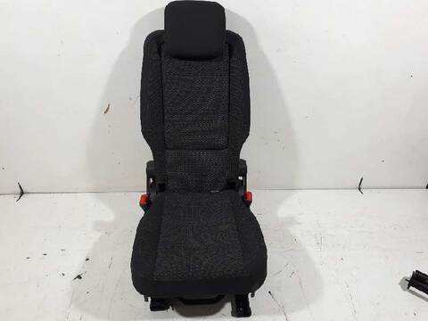 Asientos Traseros Volkswagen Touran ADVANCE BMT 150CV 110KW