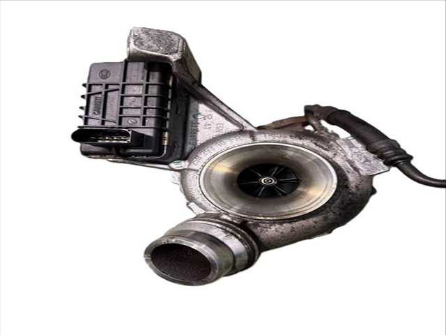 Foto 2ª: Turbocompresor Bmw Serie 3 318 2.0 N47D20C 143CV E90) (2011)