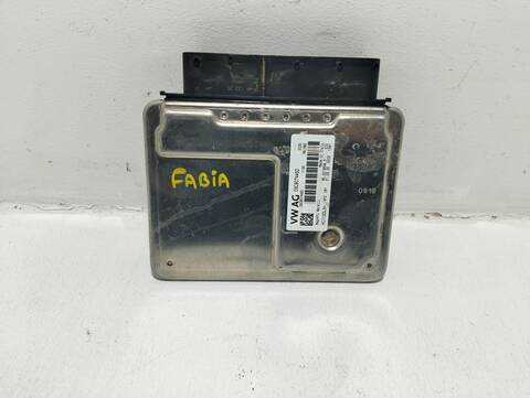 Centralita Motor ECU Skoda Fabia DSGD