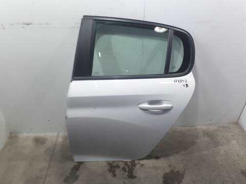 Puerta Trasera Izquierda Peugeot 208 1.2 PURETECH 100 101CV 74KW
