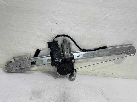 Foto 3ª: Elevalunas Eléctrico Delantero Izquierdo Mercedes Clase A 140 170 CDI 168.009) 95CV [OM668942] (1997)