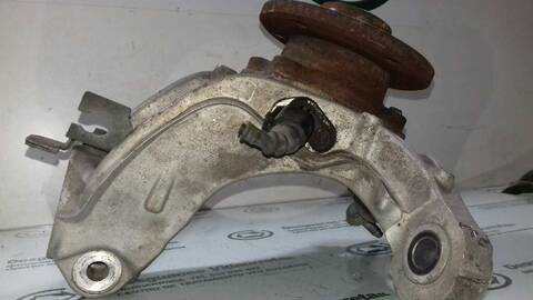 Foto 2ª: Mangueta Delantera Derecha Volkswagen Passat HIGHLINE 4MOTION 140CV 103KW [BKP] (2006)