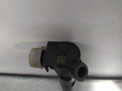 Foto 2ª: Inyectores Mercedes Sprinter 2.1 CDI CAT 150CV 110KW [951955] (2006)