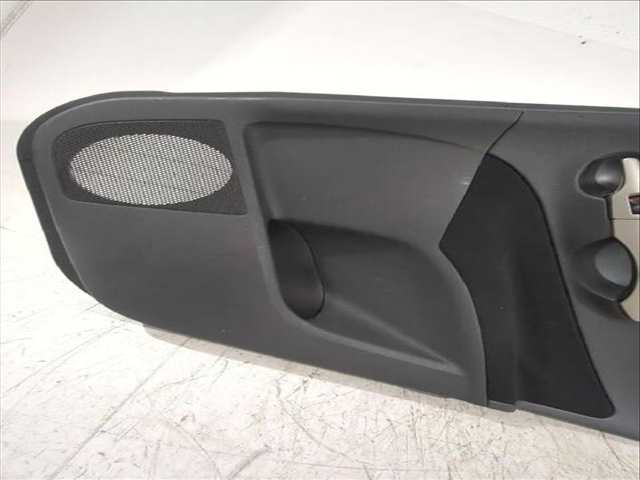 Foto 3ª: Tapizados Cartoneras Toyota Auris 1.6 ZRE151_) 124CV [1ZR-FE] (2006)