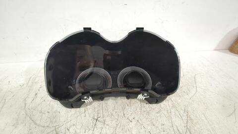 Cuadro de Instrumentos Toyota Auris 1.6 ZRE151_) 124CV