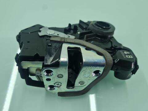Foto 2ª: Cerradura Puerta Delantera Derecha Toyota Land Cruiser VX 177CV 130KW [1GD] (2016)