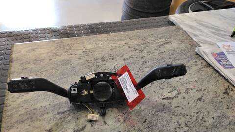 Mando Multifuncion Volkswagen Golf ADVANCE 105CV 77KW