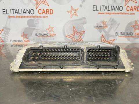 Foto 3ª: Centralita Motor ECU Volkswagen Golf BERLINA 90CV 66KW (1997)