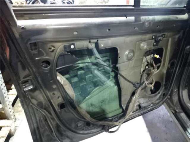 Foto 3ª: Puerta Delantera Izquierda Renault Scenic 1.9 AUTHENTIQUE [1.9 LTR. - 88 KW DCI DIESEL] (JM)(2003-_) [F9Q D8]