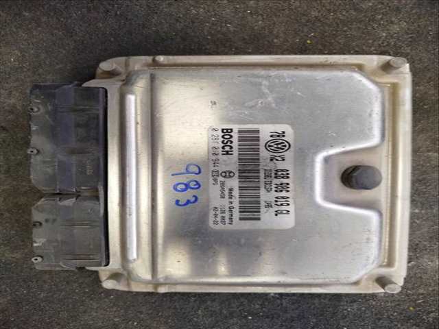 Centralita Motor ECU Volkswagen Passat BERLINA