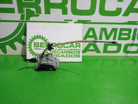 Cerradura Puerta Delantera Derecha Audi A6 2.4 BERLINA 177CV 130KW