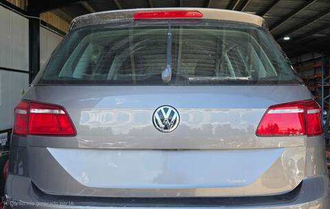 Portón Volkswagen Golf CRKB AUT.