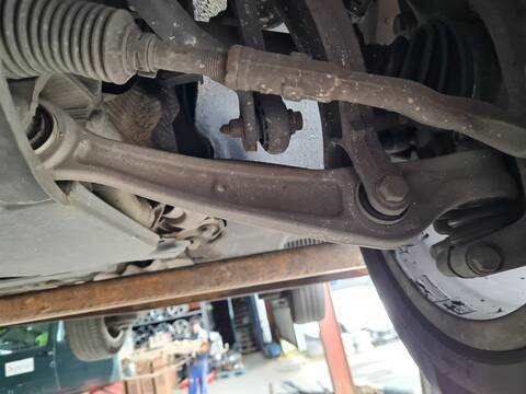 Brazo Suspension Delantero Izquierdo Audi A4 2.0 TDI 125KW) 170CV