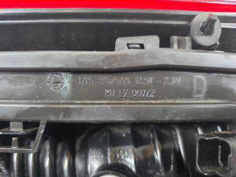 Foto 3ª: Piloto Portón Derecho Renault Laguna M9R854 BERLINA (2012)